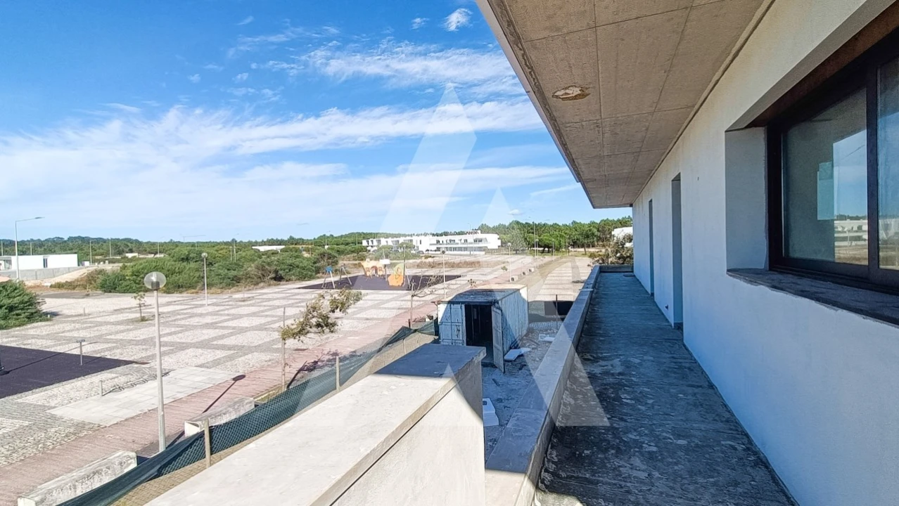 Apartamento T1 para Venda em Pataias e Martingança Foto 19