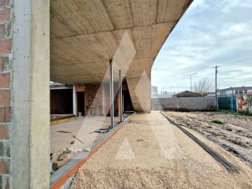 Moradia T4 para Venda em Pataias e Martingança
