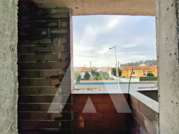Moradia T4 para Venda em Pataias e Martingança