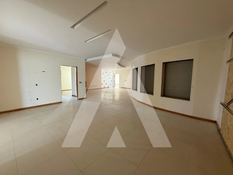 Moradia T6 para Venda em Pombal Foto 7