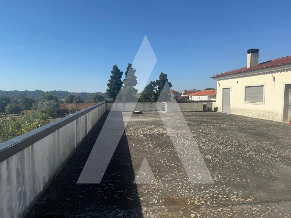 Moradia T6 para Venda em Pombal Foto 58
