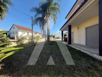 Moradia T6 para Venda em Pombal