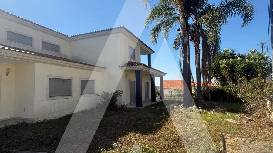 Moradia T6 para Venda em Pombal
