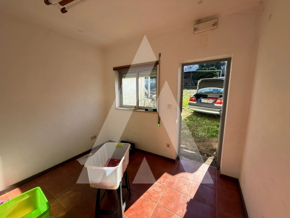 Armazém para Arrendamento em Arrabal Foto 10