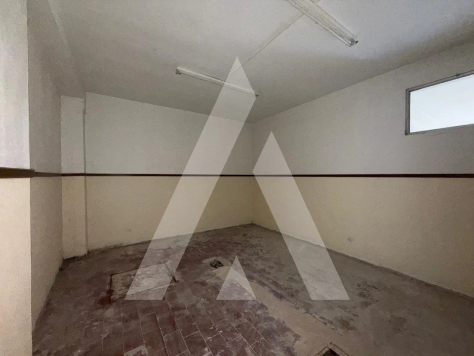 Loja para Venda em Marrazes e Barosa Foto 16