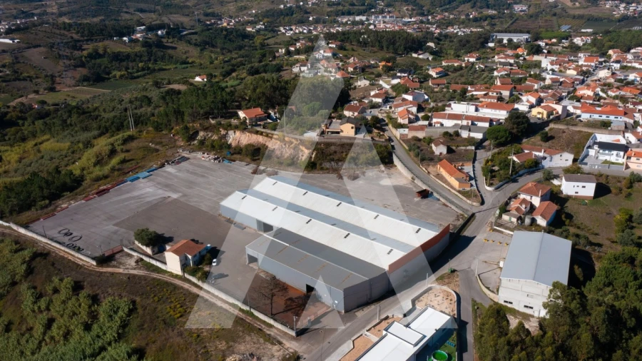 Armazém para Venda em Leiria, Pousos, Barreira e Cortes