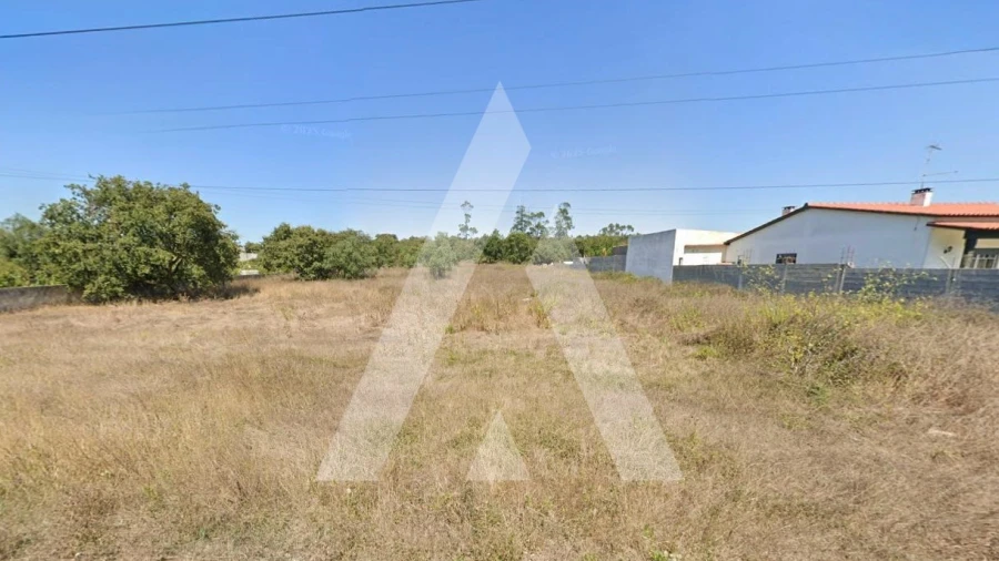 Terreno Comércio / Armazém para Venda em Turquel