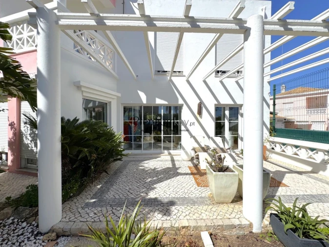 Moradia T4 para Venda em Albufeira e Olhos de Água Foto 56