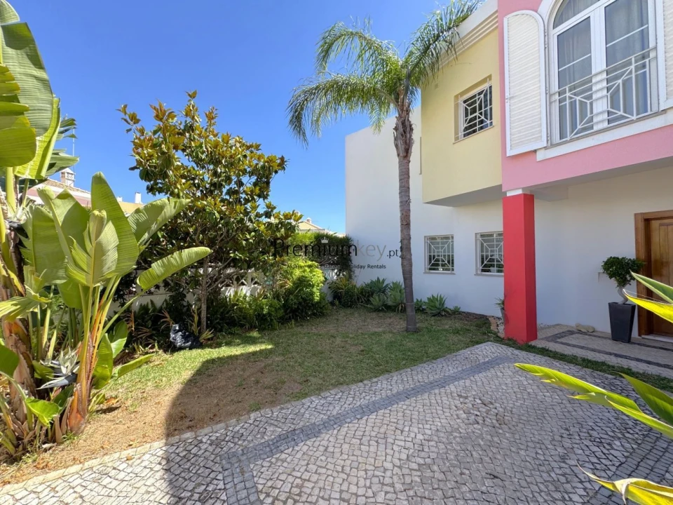 Moradia T4 para Venda em Albufeira e Olhos de Água Foto 5