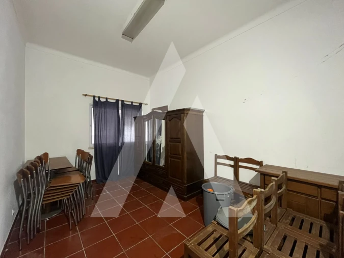 Prédio para Venda em A dos Negros Foto 39