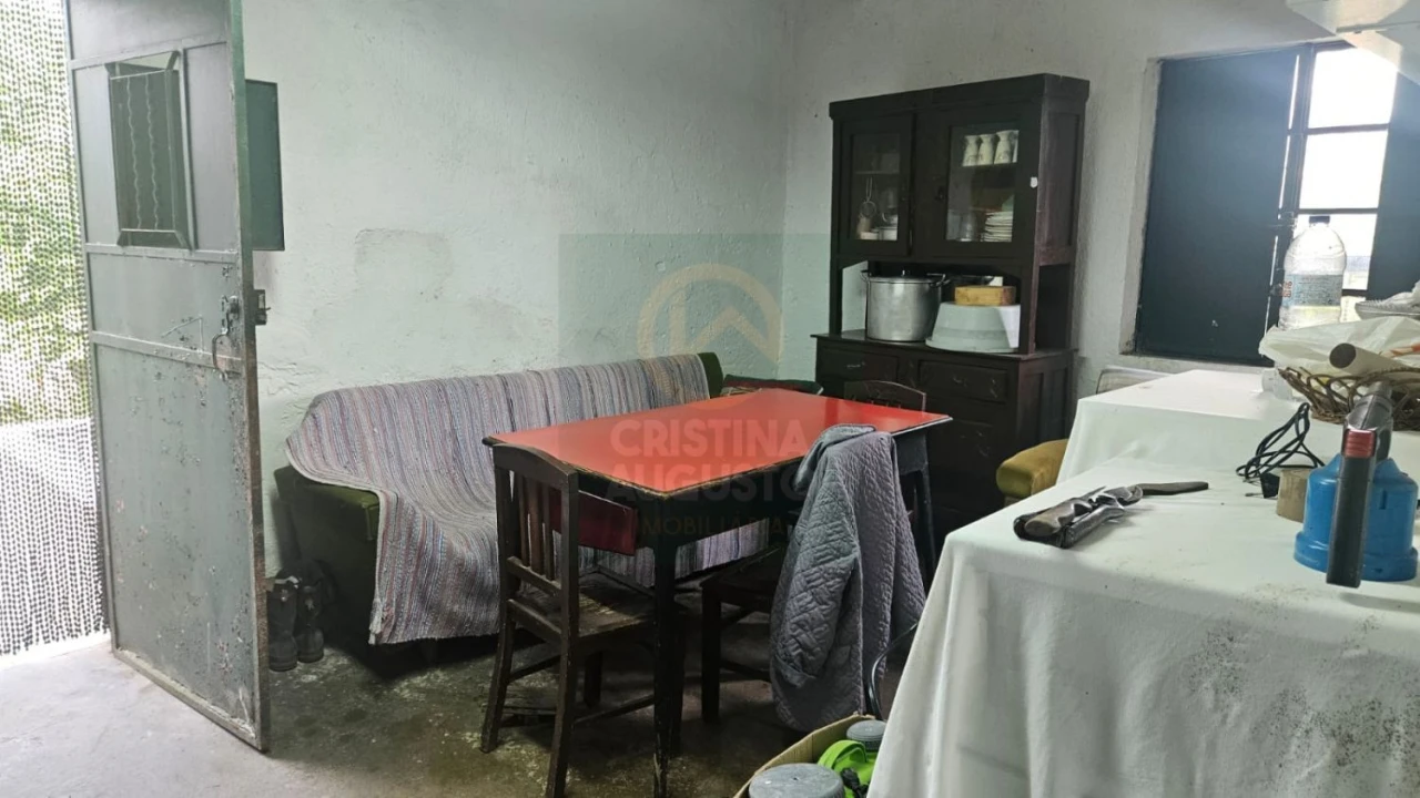 Terreno para Venda em Escalos de Cima e Lousa Foto 15