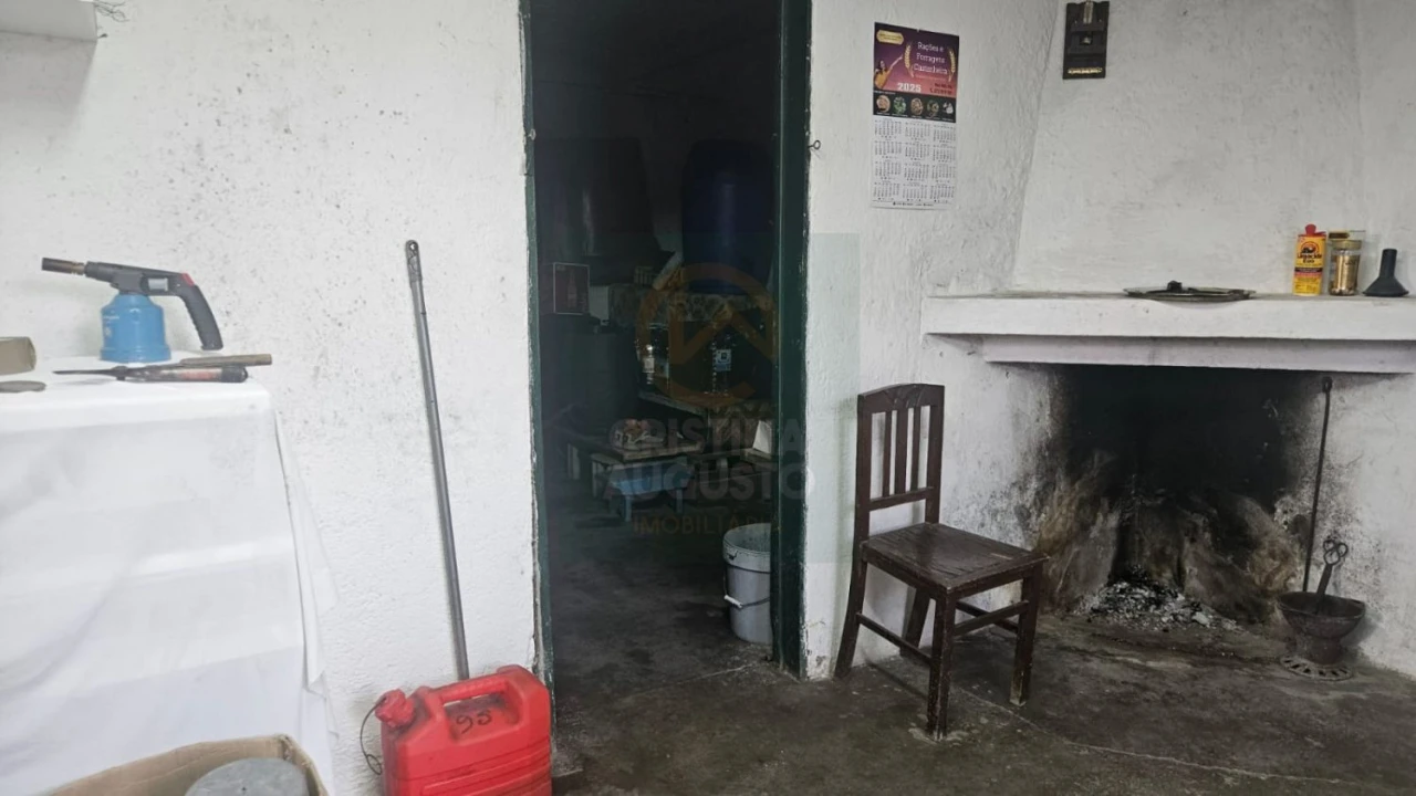 Terreno para Venda em Escalos de Cima e Lousa Foto 16