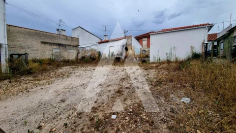 Terreno para Venda em Marrazes e Barosa