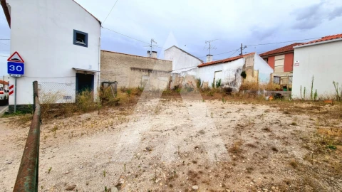 Terreno para Venda em Marrazes e Barosa