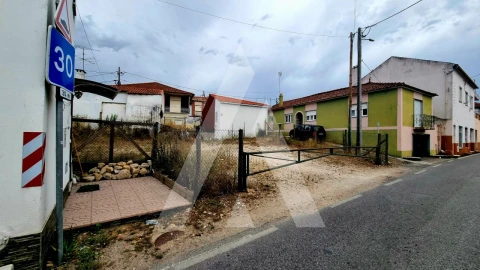 Terreno para Venda em Marrazes e Barosa