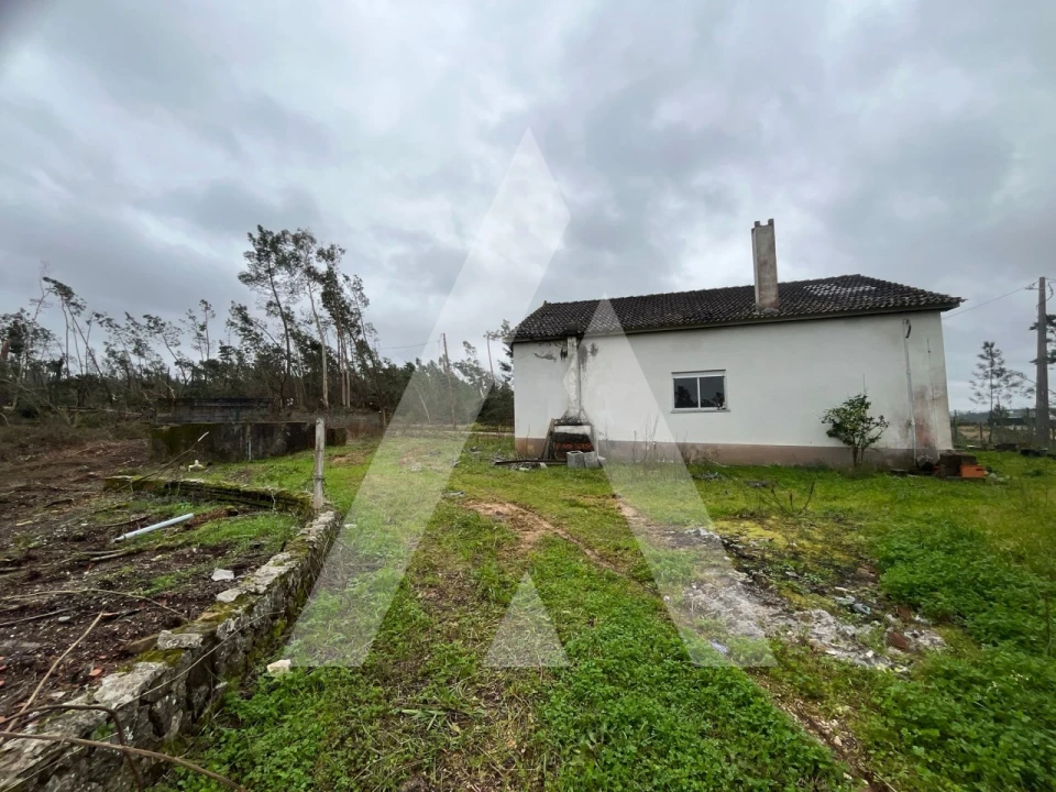 Moradia T3 para Venda em Rio de Couros e Casal dos Bernardos Foto 26
