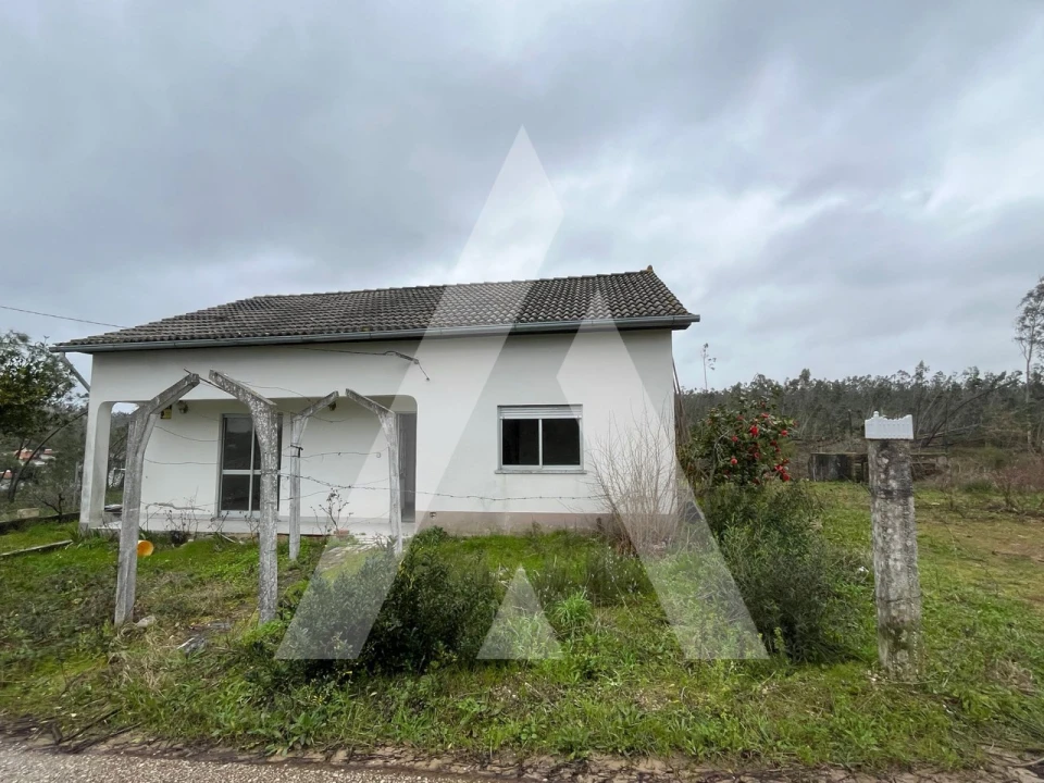 Moradia T3 para Venda em Rio de Couros e Casal dos Bernardos Foto 29