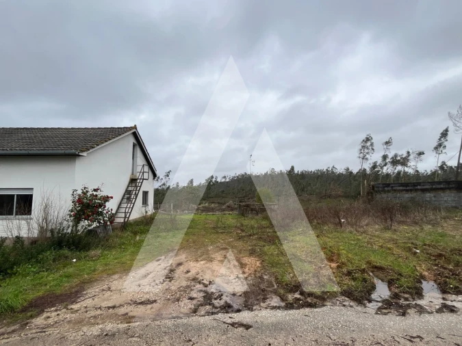 Moradia T3 para Venda em Rio de Couros e Casal dos Bernardos Foto 30