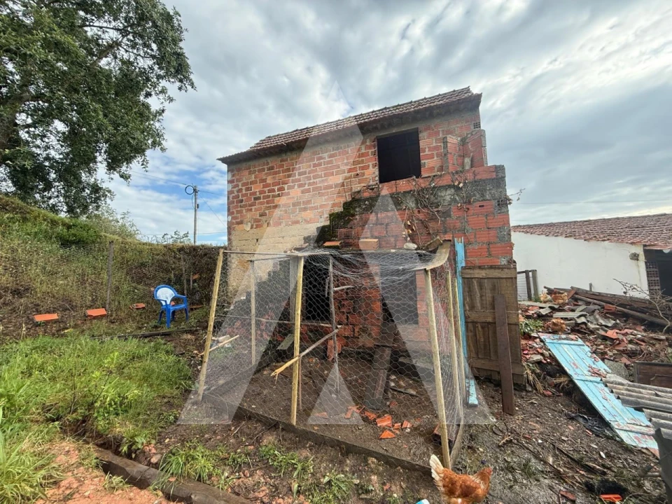 Moradia T3 para Venda em Santiago e São Simão de Litém e Albergaria dos Doze Foto 35