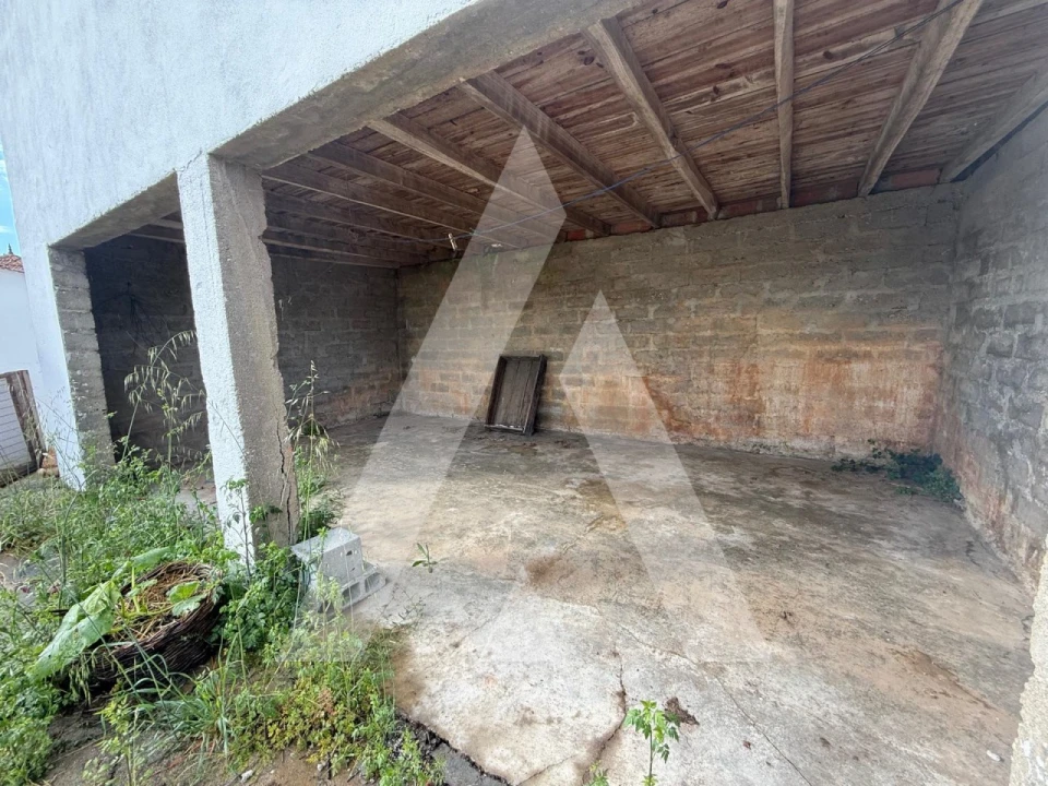 Moradia T3 para Venda em Santiago e São Simão de Litém e Albergaria dos Doze Foto 41