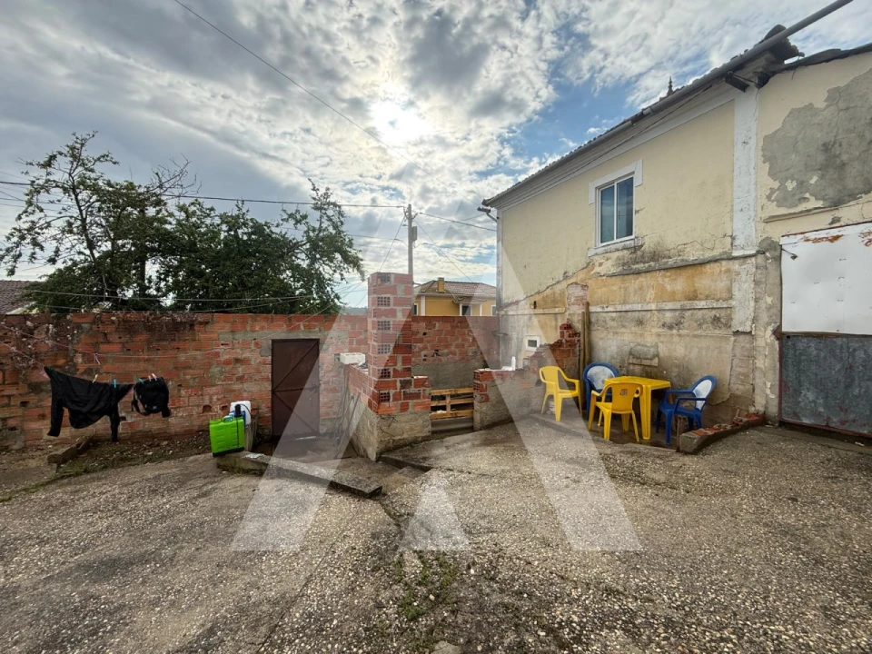 Moradia T3 para Venda em Santiago e São Simão de Litém e Albergaria dos Doze Foto 52