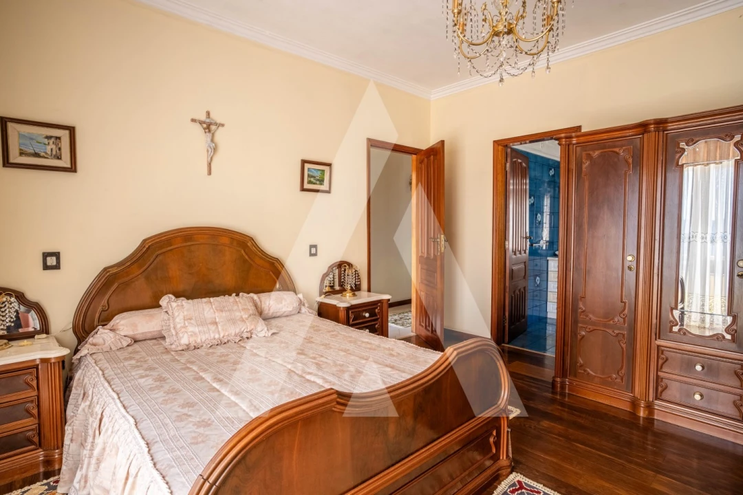 Moradia T4 para Venda em O. Azeméis, Riba-Ul, Ul, Macinhata Seixa, Madail Foto 14
