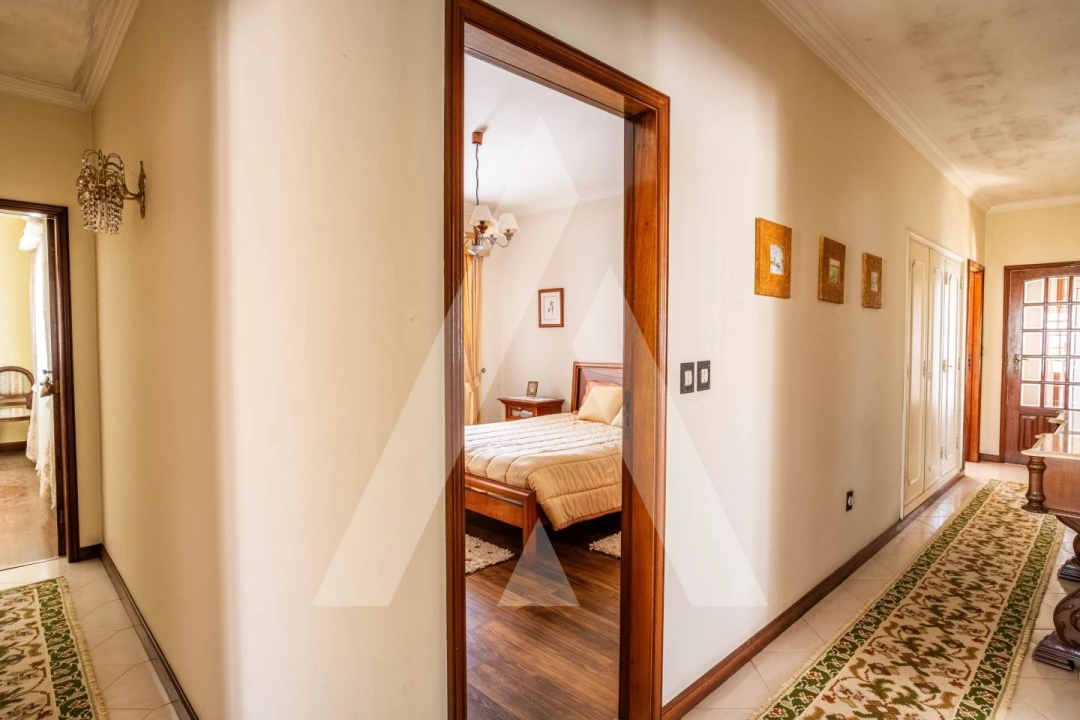 Moradia T4 para Venda em O. Azeméis, Riba-Ul, Ul, Macinhata Seixa, Madail Foto 19