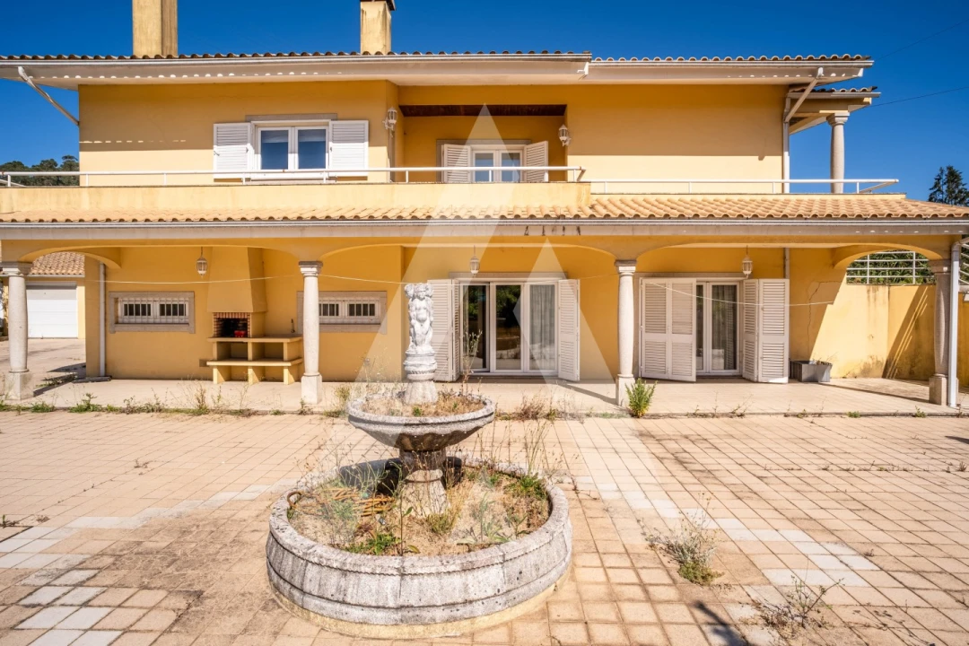 Moradia T4 para Venda em O. Azeméis, Riba-Ul, Ul, Macinhata Seixa, Madail Foto 49