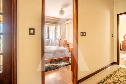Moradia T4 para Venda em O. Azeméis, Riba-Ul, Ul, Macinhata Seixa, Madail
