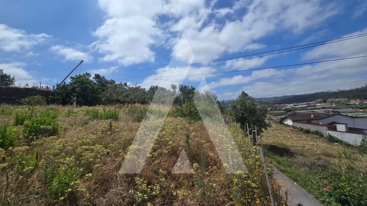 Terreno para Venda em Caranguejeira Foto 5