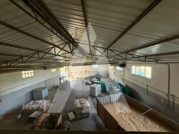 Armazém para Venda em Caranguejeira