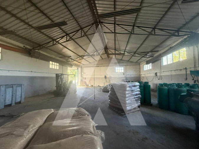 Armazém para Venda em Caranguejeira Foto 17
