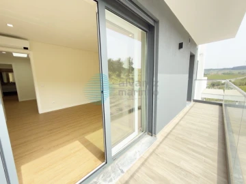 Apartamento T4 para Venda em Santa Maria, São Pedro e Matacães