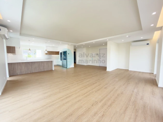 Apartamento T4 para Venda em Santa Maria, São Pedro e Matacães Foto 3
