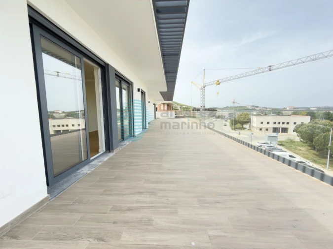Apartamento T4 para Venda em Santa Maria, São Pedro e Matacães Foto 8
