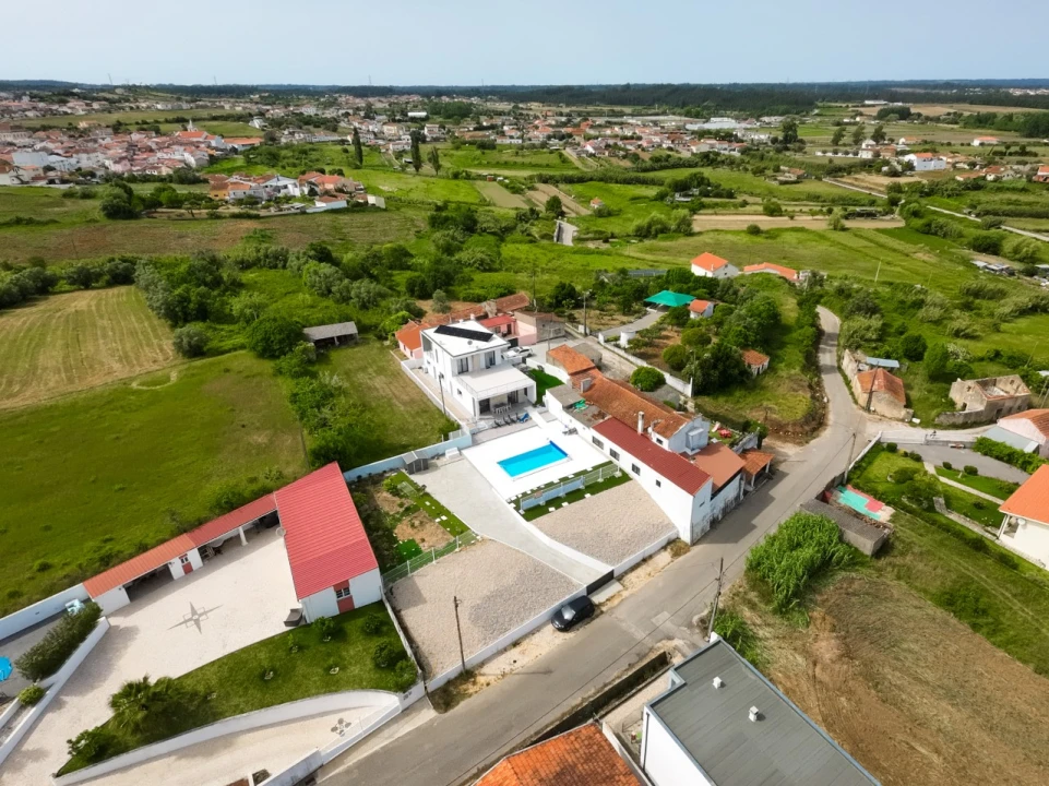 Moradia T3 para Venda em Maiorca Foto 28