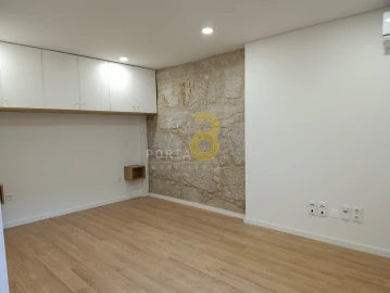 Apartamento T1 para Venda em Cedofeita, Santo Ildefonso, Sé, Miragaia, São Nicolau e Vitória