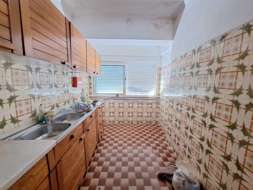 Apartamento T2 para Venda em Falagueira-Venda Nova Foto 1