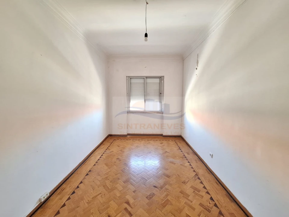 Apartamento T2 para Venda em Falagueira-Venda Nova Foto 3