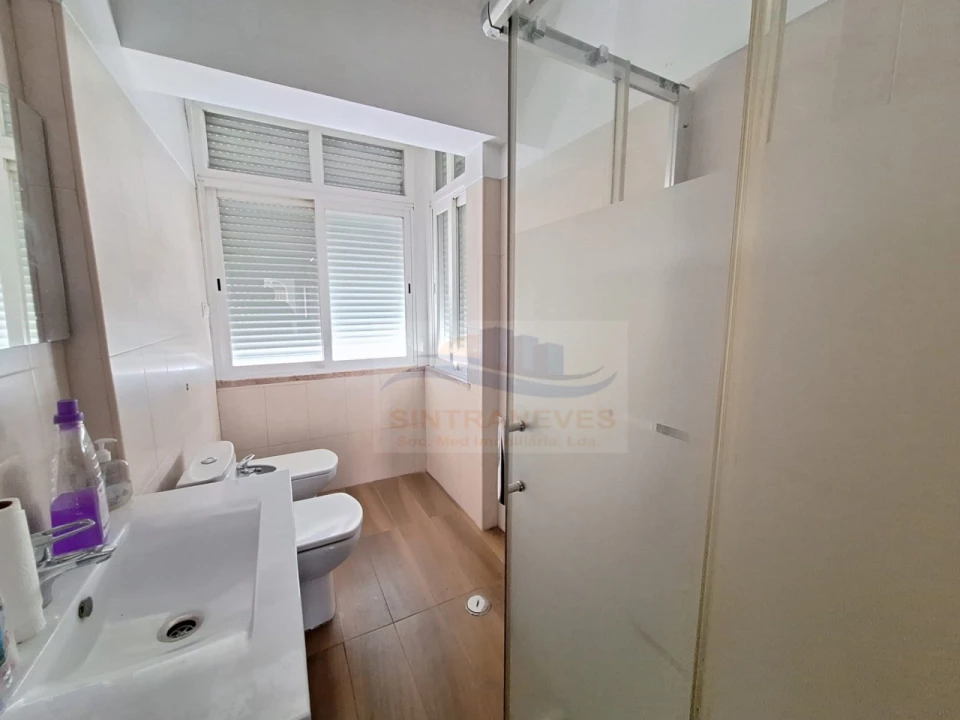Apartamento T2 para Venda em Falagueira-Venda Nova Foto 7