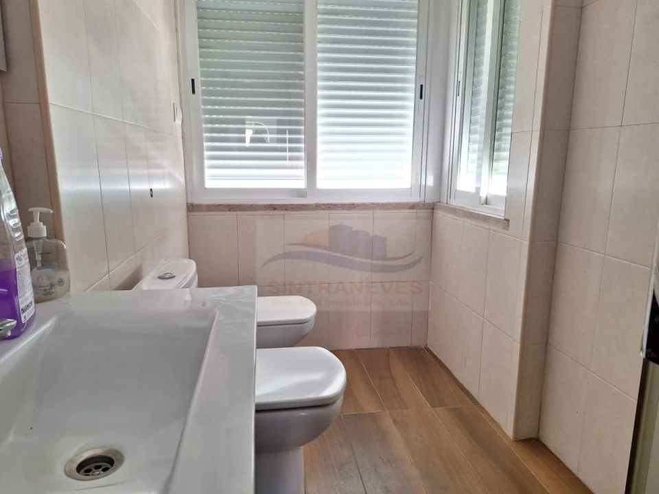 Apartamento T2 para Venda em Falagueira-Venda Nova Foto 8
