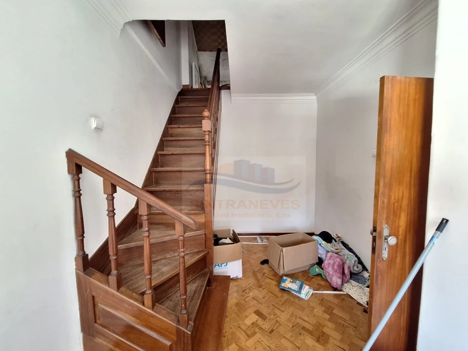 Apartamento T2 para Venda em Falagueira-Venda Nova Foto 13