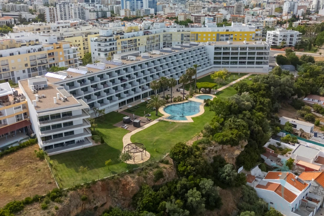 Apartamento T2 para Venda em Portimão Foto 39