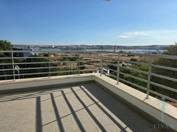 Apartamento T2 para Venda em Portimão