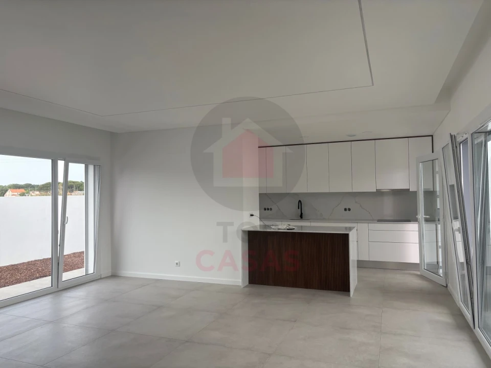 Moradia T4 para Venda em Nadadouro Foto 22