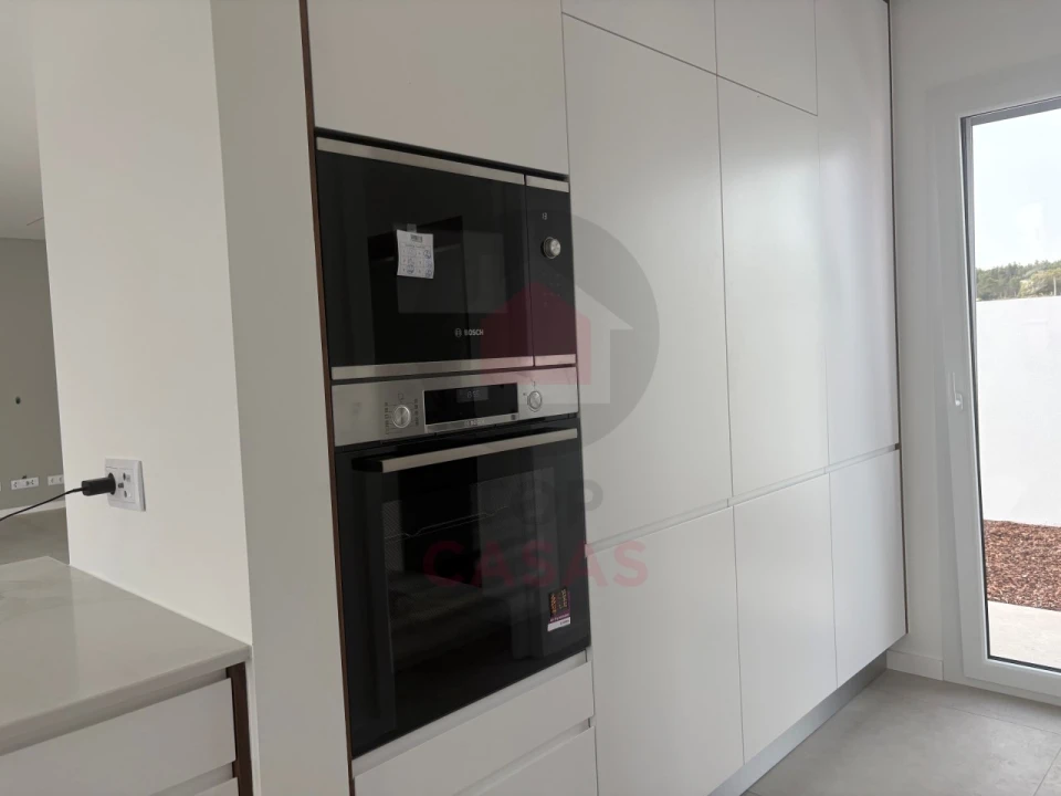 Moradia T4 para Venda em Nadadouro Foto 23