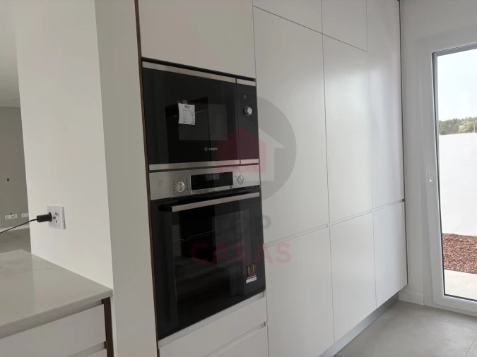 Moradia T4 para Venda em Nadadouro Foto 23