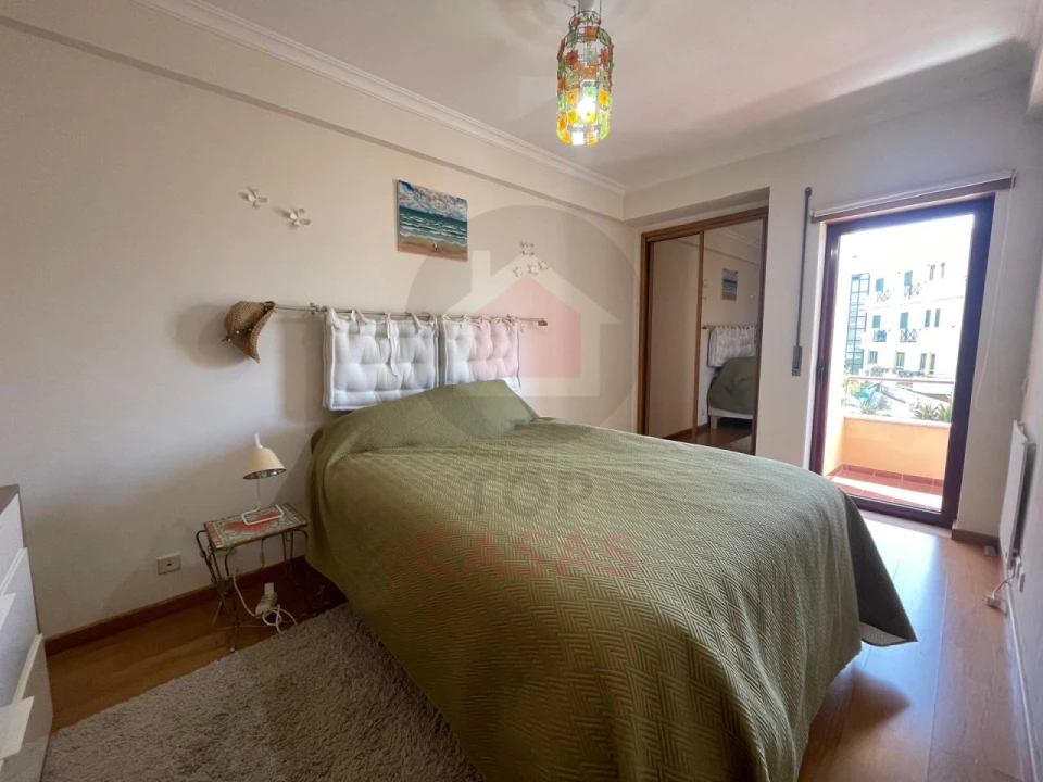 Apartamento T2 para Venda em Foz do Arelho Foto 14