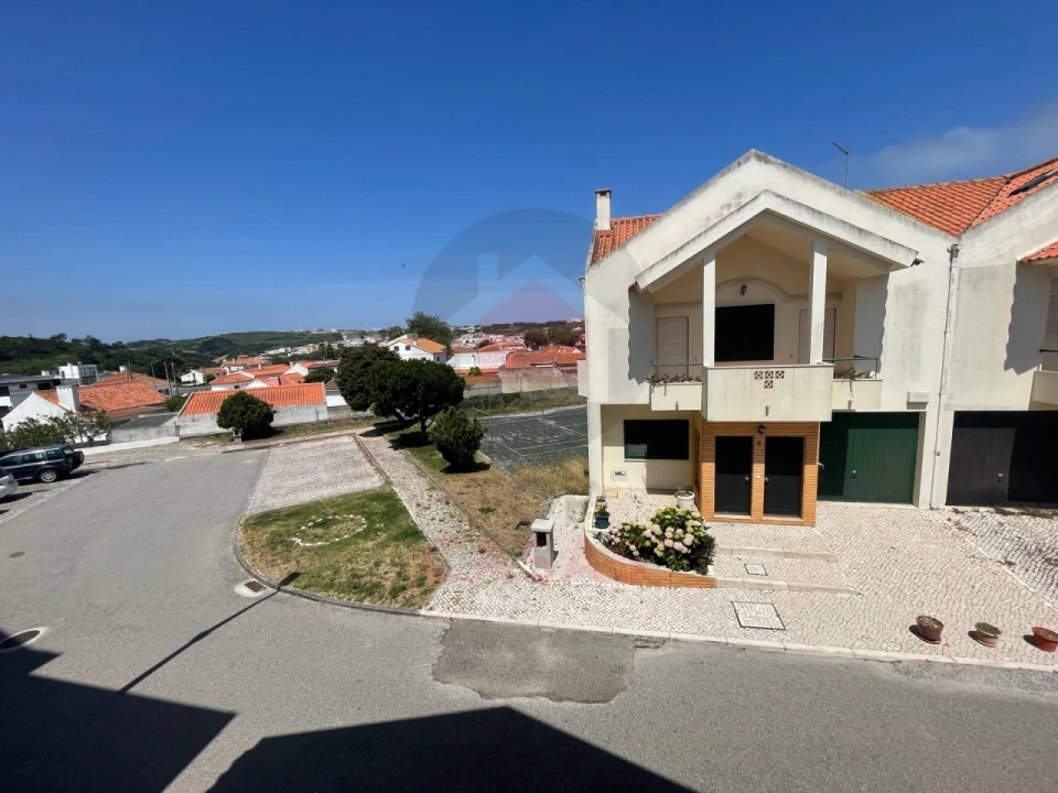 Apartamento T2 para Venda em Foz do Arelho Foto 5