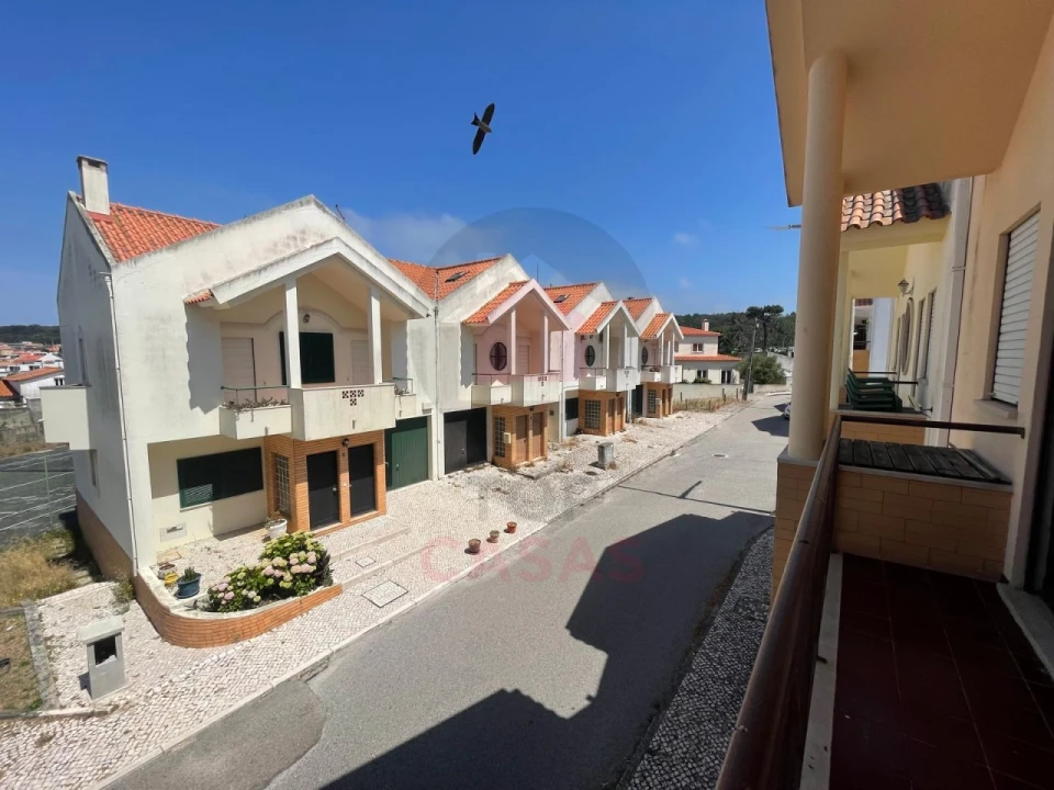 Apartamento T2 para Venda em Foz do Arelho Foto 4